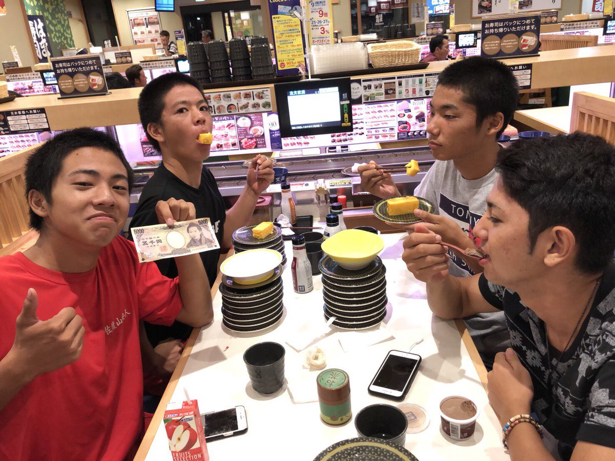 nori0130305's tweet photo. しょーちゃんハイスクール
心癒し会！
ギャグ滑りまくったぜ😅
もときの加工うざすぎ😂 https://t.co/Lr0yVGAvzc