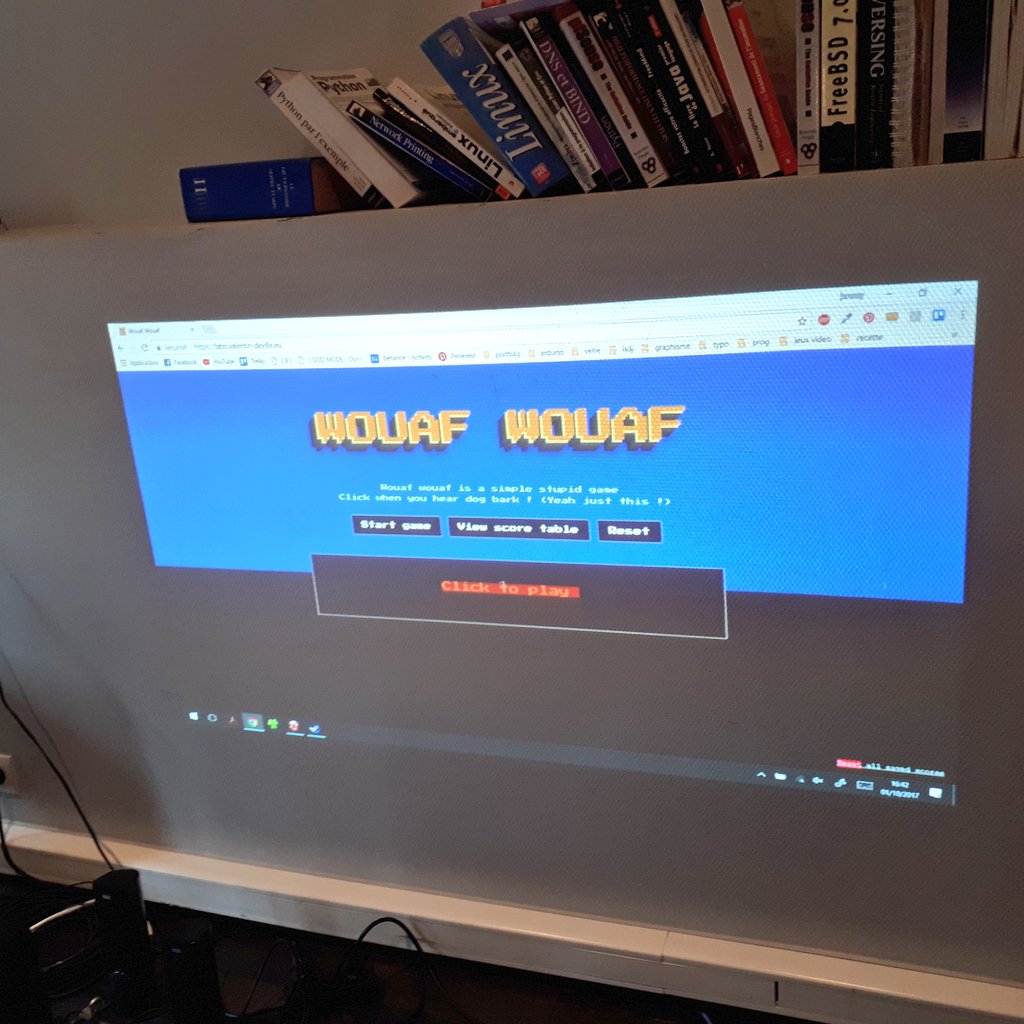 homard's tweet photo. Wouaf Wouaf #GDGAME @GranvilDigital #Game #Make #GameJam #PitchFinal https://t.co/DrQdRAwdX6