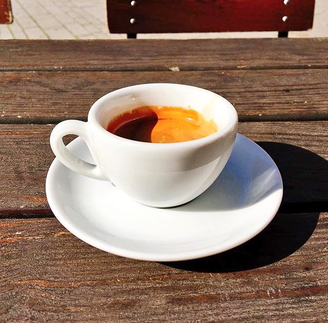 wtn_koebogen's tweet photo. Happy #InternationalCoffeeDay, everybody! ☕️ #internationaldayofcoffee  #espressolove #woyton #nolifebeforecoffee https://t.co/1NFjmEMazu