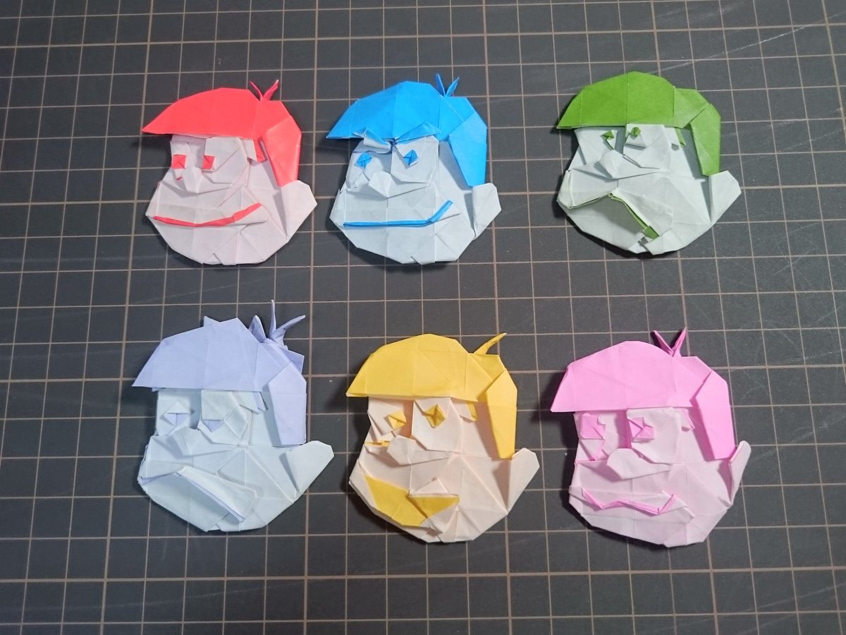 S 補足 この頃 おそ松さんが流行ったので それに便乗して６つ子を創作 ツイッターにあげたら結構な反響があった キャラクター物はやっぱり強い