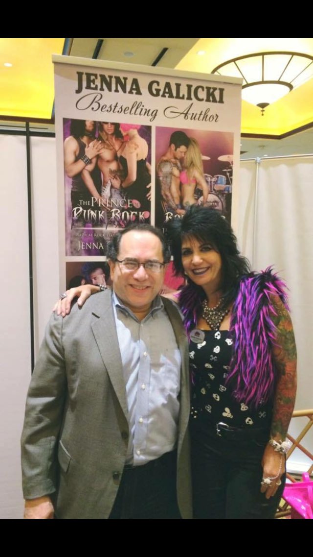 VictorScottRod's tweet photo. @JennaGalicki ❤️your style. Let's keep on touch. #Romance #author #metropolicks @Metropolicks https://t.co/3a5lIO7zBw