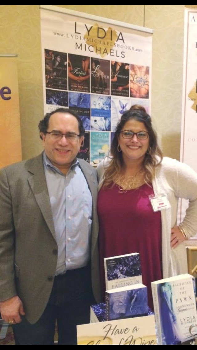 VictorScottRod's tweet photo. @Lydia_Michaels great to meet you. Will check out your Read Between The Wines group. 😊#romance #author #metropolicks @Metropolicks https://t.co/B0atXmDXjb