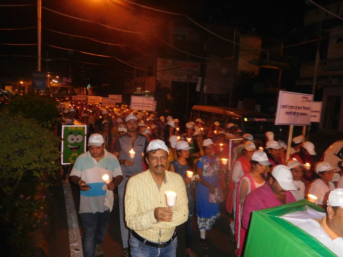 dnhaveli_admin's tweet photo. Swachhata Hi Seva Jan Andolan in Dadra and Nagar Haveli #SwachhataHiSeva #mycleanindia @PMOIndia @swachhbharat @SwachhBharatGov @paramiyer_ https://t.co/8yEJ42EU8P