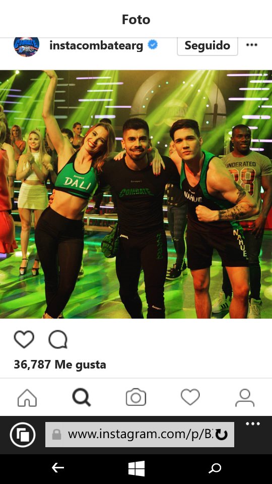 Leticia__Letu's tweet photo. Certificado por una escribana las pelotas !!! Ganaba el rojo !! #GranFinalCombate @combatearg https://t.co/1Cd8sAd04i