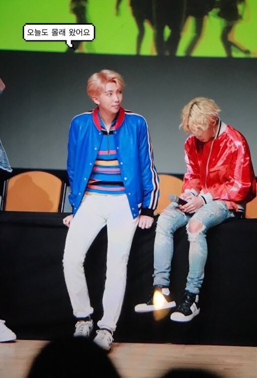 moniminni's tweet photo. So cute😩

#Minjoon #namjoon #nammin #namin #jimin #rm #dna #bts #rapmon https://t.co/rHkHDbWEf8