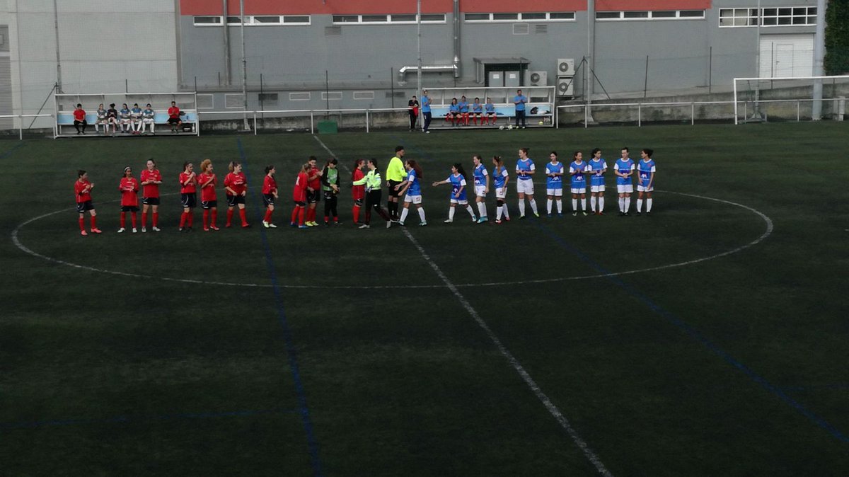 VCFoficial's tweet photo. En estos momentos nuestro #Femenino está jugando su partido amistoso contra el @ImperatorOar. A por todas, chicas! #FORZAVIO https://t.co/V4TH7um0uI