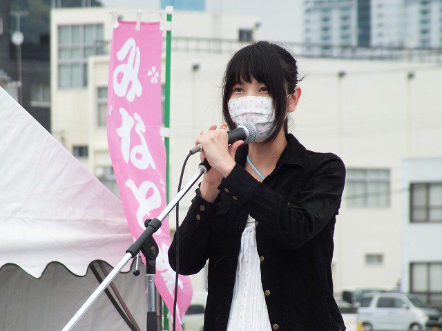 happin_bg's tweet photo. オータムフェストinやいづ2017にてUFO召喚イベントに参加。念願のオカルト愛好家の藍上さんに会えた！私は未確認飛行物体が撮れなかったけど撮れた人もいたんかな。しょんないTVでまたUFO回を企画する時があったら藍上さんもゲストで呼んで欲しいよ。 https://t.co/dw8MksEeEl