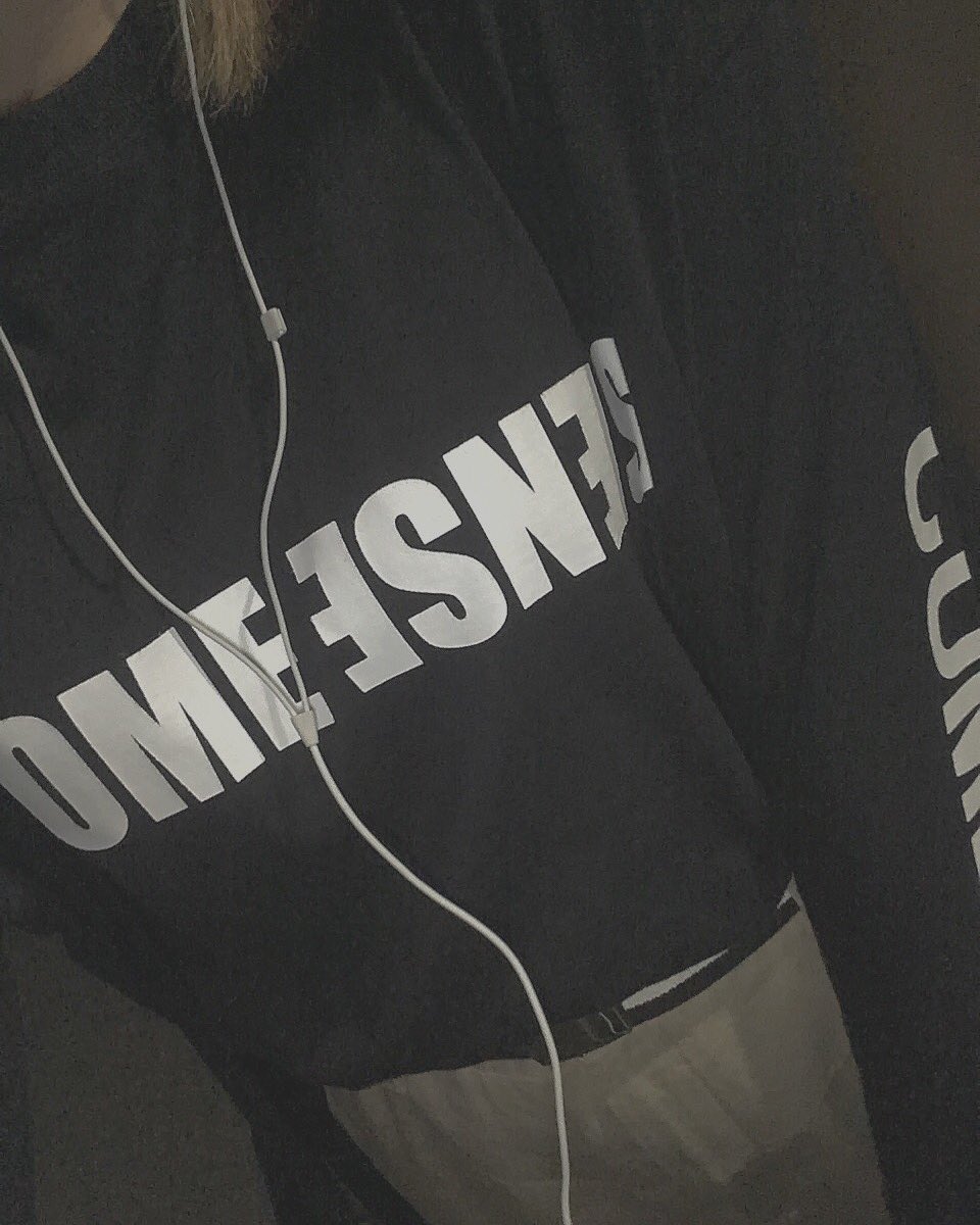 fu_____on0909's tweet photo. 秋山さんとお揃いのトレーナー着て応援してます😂💙
#comsense https://t.co/t8k4p7YCSF