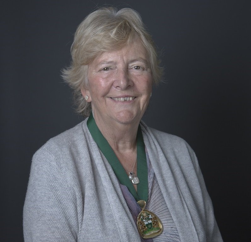 PhysicsNews's tweet photo. Professor Dame Julia Higgins becomes IOP President https://t.co/yewQA2V87D https://t.co/JvCrgDz5GF