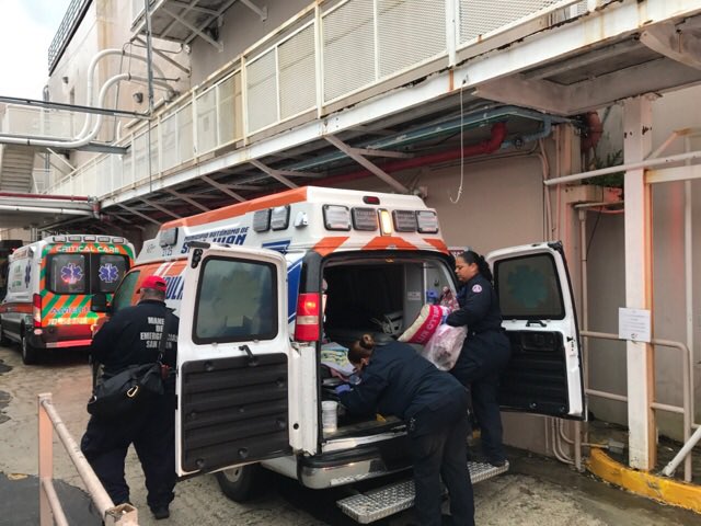 CarmenYulinCruz's tweet photo. Yesterday a hospital in San Juan had to be evacuated because the generator broke. SJ emergency personnel helped. One goal: saving lives. https://t.co/boKx3UL2da