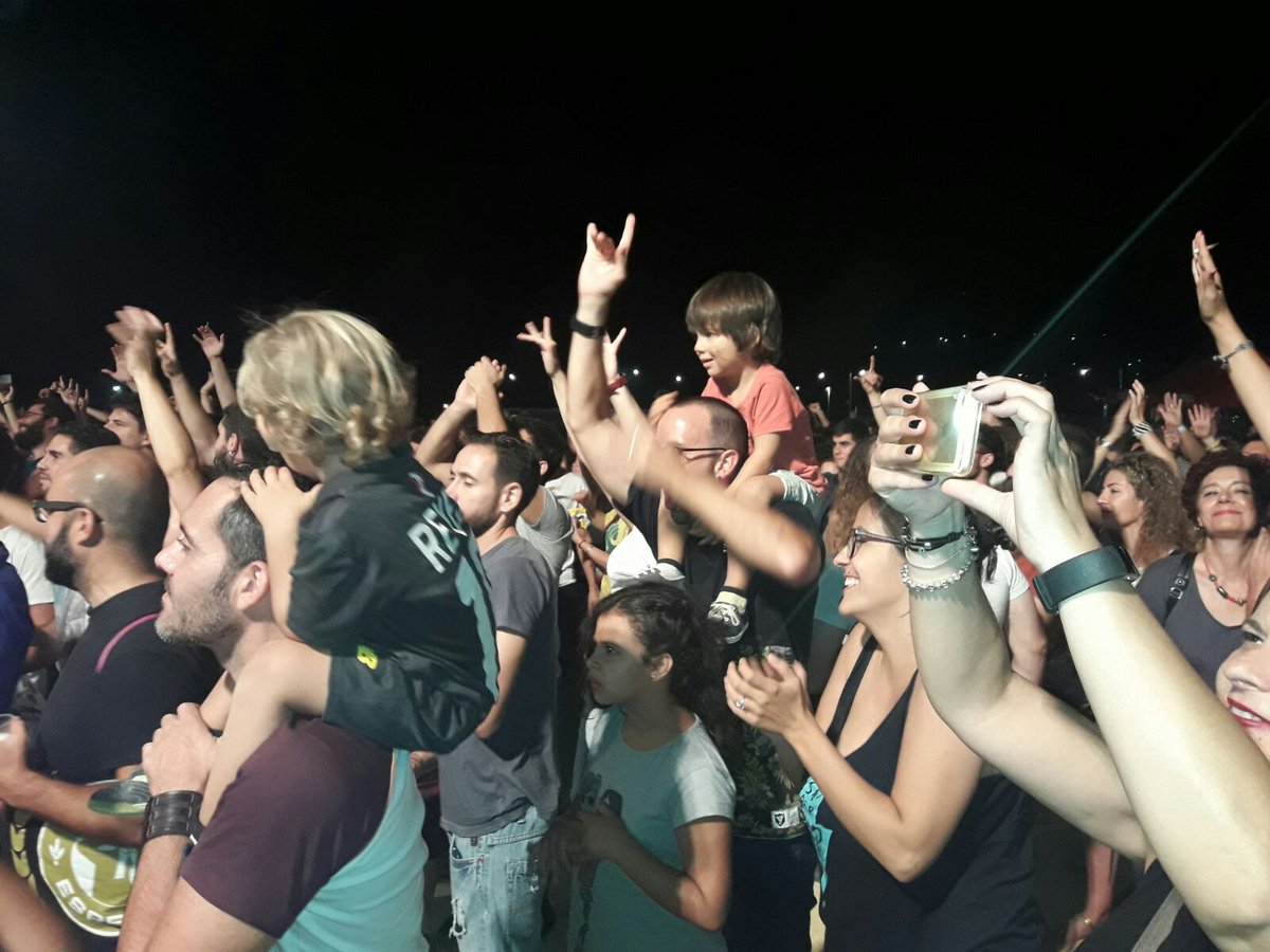 <a href="/mellamoiseo/">Iseo 🌸</a> <a href="/sevillasuena/">sevilla♬suena</a> <a href="/IntraRiberas/">IntraRiberas Fest.</a> Día de categoría