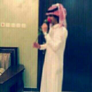 2_y02i7's tweet photo. بآلحب ﻵ عآقل وﻵ فيہ هآدي
وأنآ جنوني في غيآبك تزآيد ،،
٠٠
وآلشوق عندي مآهو بشوق عآدي
أنآ آشتيآقي في غيآبك قصايد💕 https://t.co/elogkQS2uo