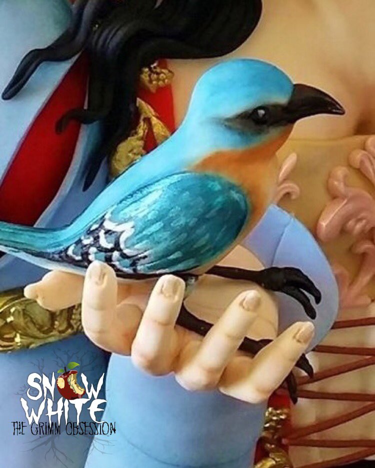 GrimmObsession's tweet photo. SundaySneakPeek..."She was as beautiful as the springtime"
5wks to @thecakeshows 
#cakeinternational #grimmsnow #cake #ThisMorning #sugarart https://t.co/lbMxrI0SxU