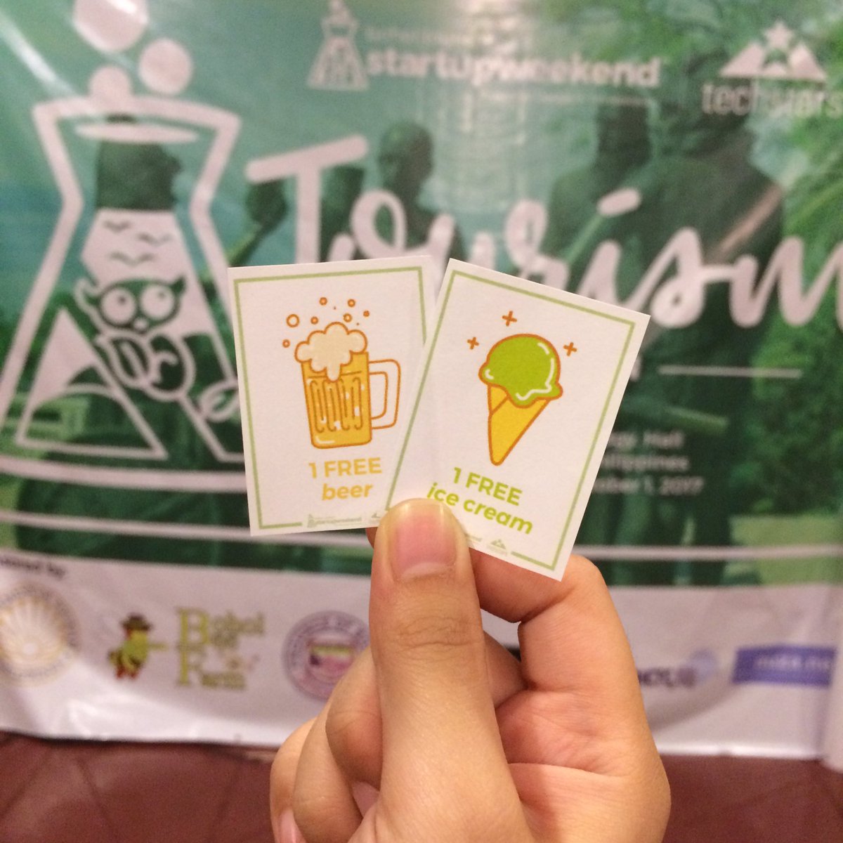 mashleyuy's tweet photo. These are the cutest afterparty tickets I've ever seen. 😍 That's a wrap, #StartupWeekend #Bohol! Thank you everyone! #swbohol #givefirst https://t.co/HeDsYLX3nT