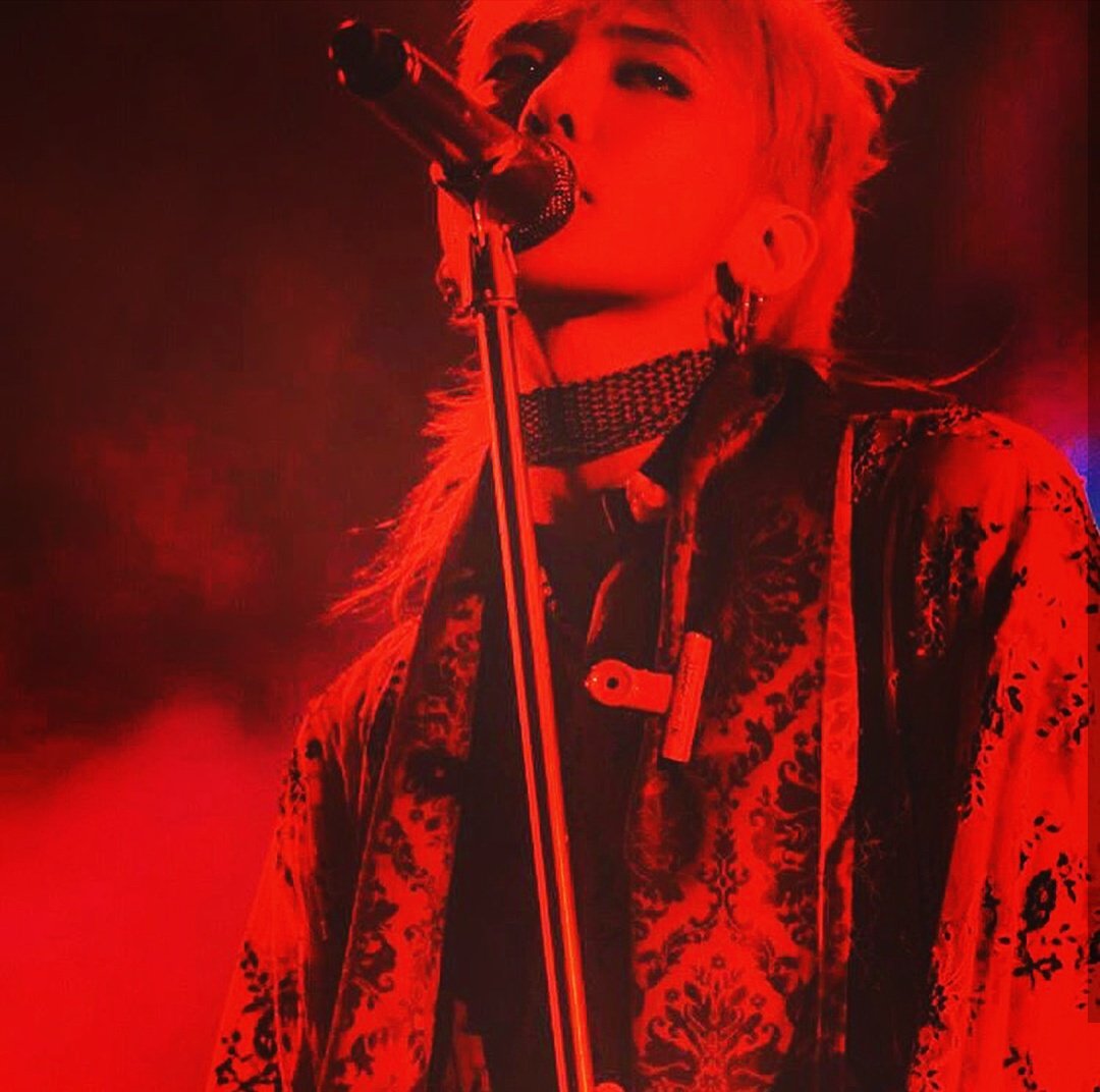 annalisakyo's tweet photo. @LaurenJauregui do you know BigBang?GDRAGON finished his world tour yesterday in BERLIN..it was a successfull tour in Europe too A LEGEND https://t.co/ZYfHhRy8ta
