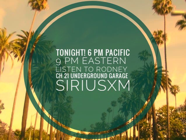 kona_cindy's tweet photo. @arrowdewilde @regrettesband @littlesteven_ug @weirdradicals @WoollyBandits @pompomsmusic @tippernewton @BURGERRECORDS @theVIPERroom https://t.co/CVlYiQm4yX