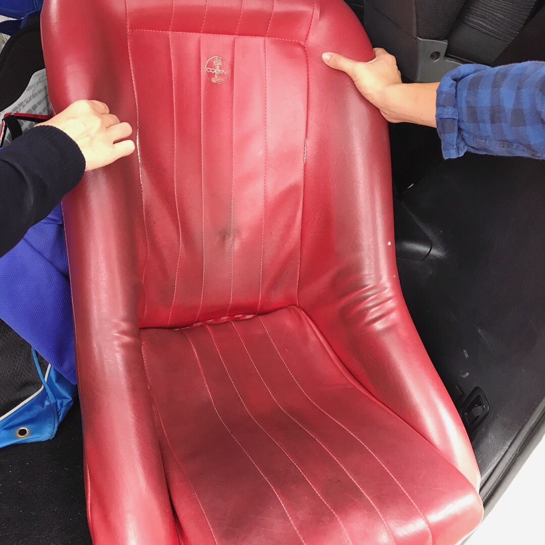 自動車パーツ ロ−バ−ミニ ヘッドレスト付きコブラシ−ト2脚セット