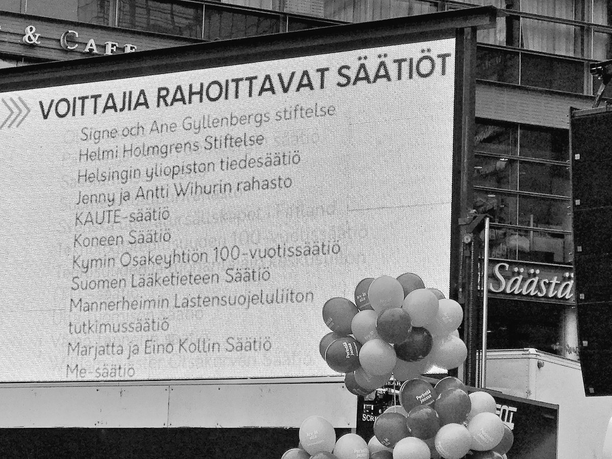 Tuulikas's tweet photo. Hall of fame #vuosisadanrakentajat 

1,5 milj € @SeeGoodBeGutsy 
500000 € @Someturva 
150000 € @integrify_fi &amp; @ElamanPeili &amp; Ruskeat tytöt https://t.co/JAxX3wmi9J