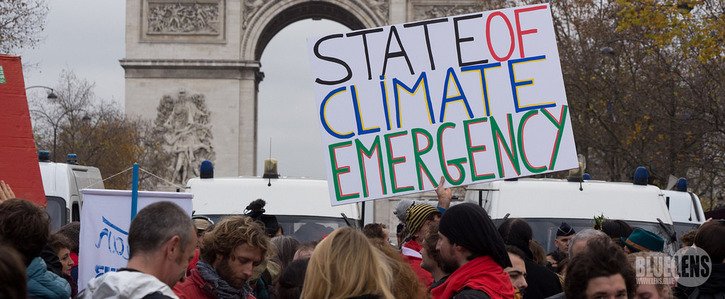 Anothergreen's tweet photo. Sign the petition and support legal action to demand Theresa May takes action on #climatechange https://t.co/R8mQf5iTnV https://t.co/9xWKdMXho1