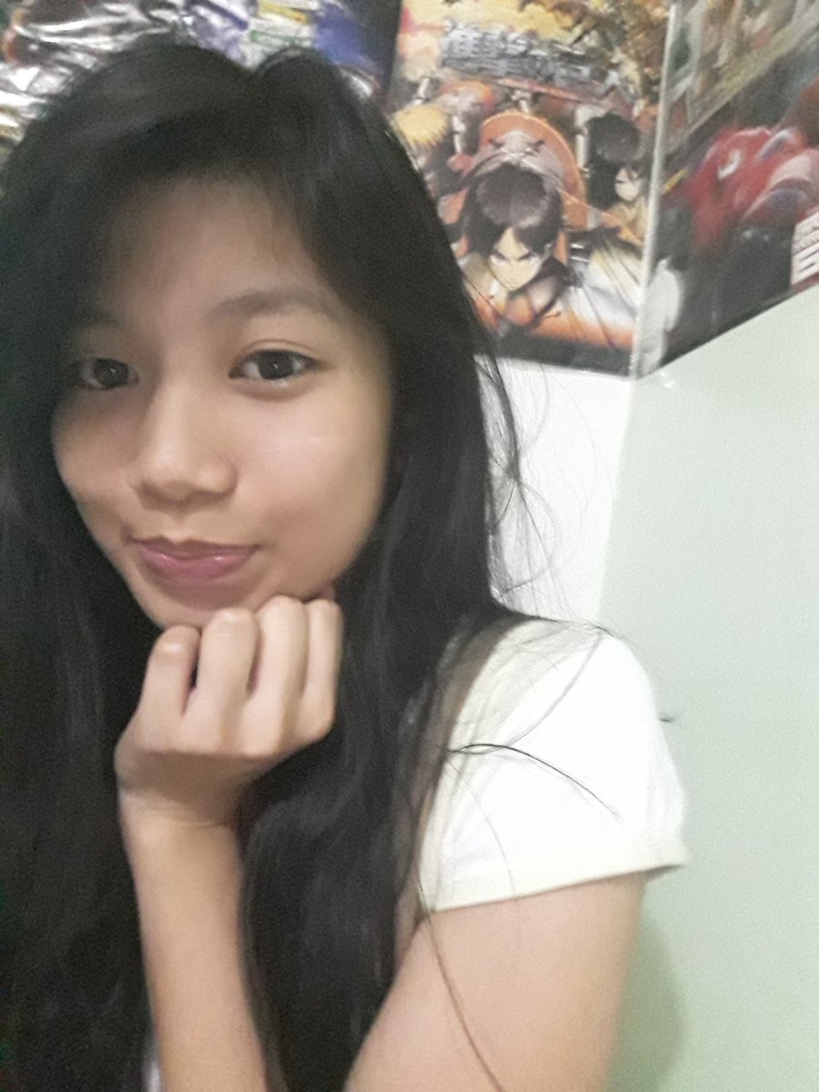 mcrizzaa's tweet photo. 'Coz my hair will always be messy. 🙃🙆
#HairGettingLong https://t.co/BwUsGJ6jMb