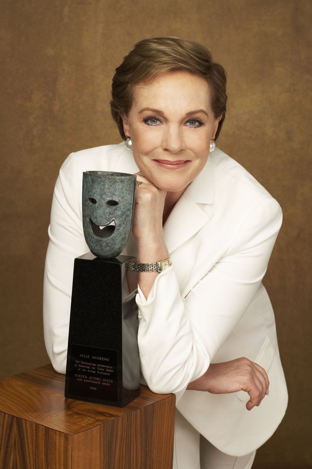 Julie Andrews’s Birthday Celebration | HappyBday.to