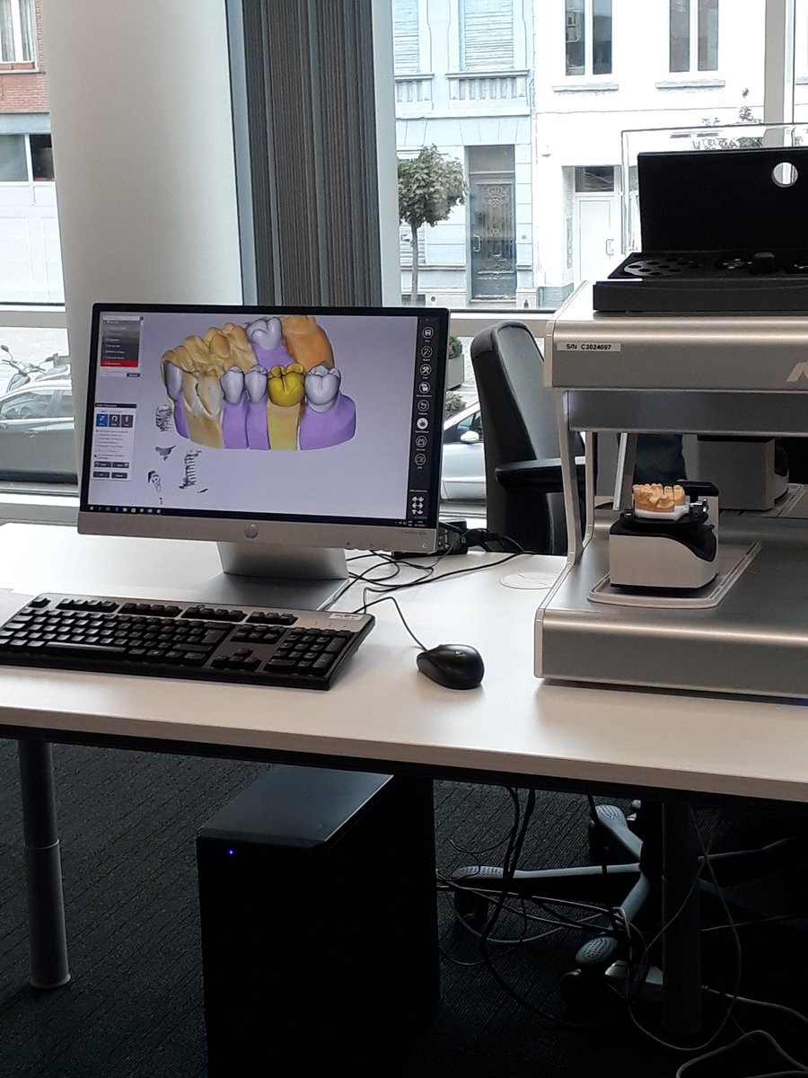 NeilVdBroeck's tweet photo. Nobel Biocare is een mooi voorbeeld van digitalisering binnen de tandheelkunde. #openbedrijvendag #itfactory #thomasmore https://t.co/AIe6r9rBch