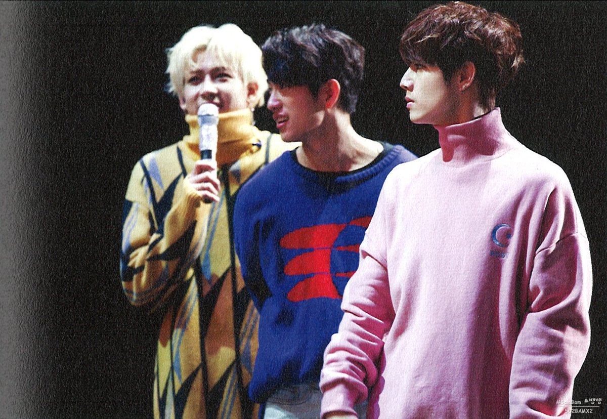 502BAMX2's tweet photo. 170205 GOT7 - PhotoBook
① https://t.co/KzmGpQ5gfI
② https://t.co/A9tkxSXIoL
#갓세븐 #WeUnderTheMoonlight #달빛아래우리 https://t.co/nxMEtWs9Fm