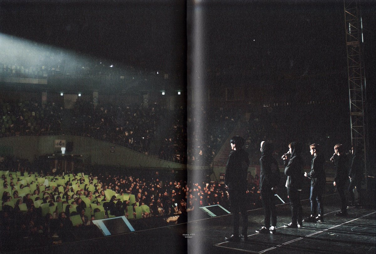 502BAMX2's tweet photo. 170205 #GOT7 - PhotoBook
♥️: https://t.co/gIuAP4PoS0
#갓세븐 #WeUnderTheMoonlight #달빛아래우리 #7for7 https://t.co/F0miBxmxzu