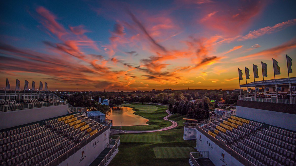 PGATour's tweet photo. Sunday is here. 🌅🏆 https://t.co/S9bzYyCJYu
