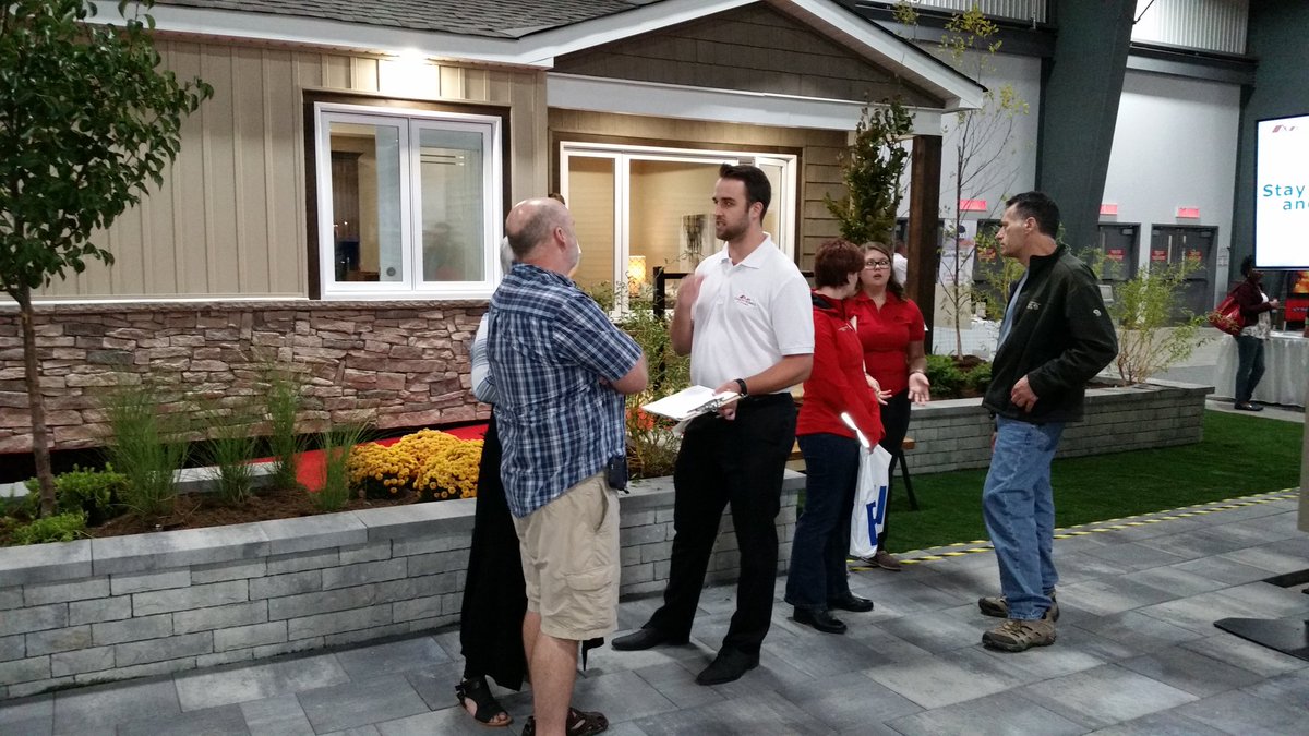 CHoOttawa's tweet photo. Come tour our model homes today 10 AM to 5 PM at the @OttawaHomeShow at the @EYCentre - Over a dozen experts on site! https://t.co/wVl8JAI85x