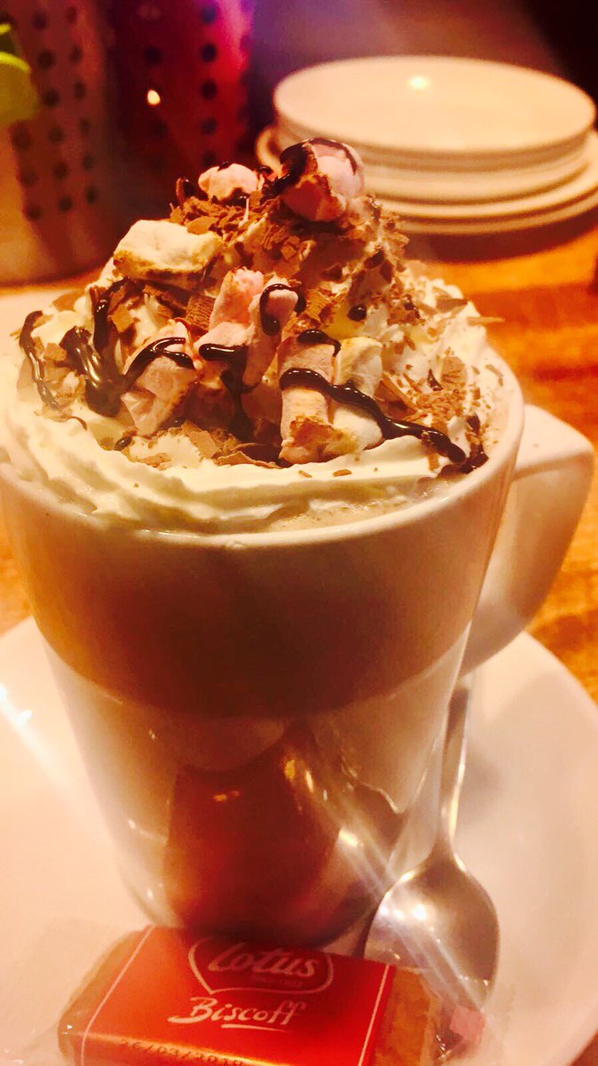 #FinalTouches #ToastedMarshmalllows #organic #HotChocolate #SundayTreat #Weekend