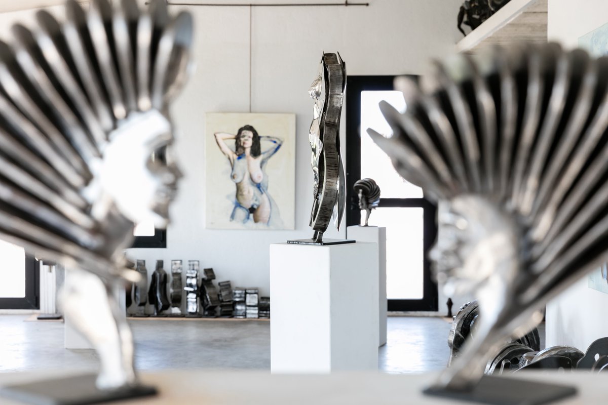 VinsambArt's tweet image. Artistas como el escultor Miguel Sarasate expondrán sus obras en el evento de octubre #vinsambart mtr.cool/hlzcsmb #Mallorca