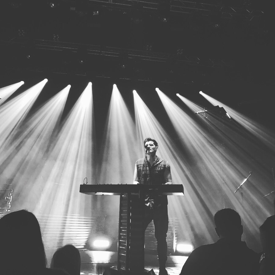 smitanetra's tweet photo. Thank you for a magical night @thescript and @TheScript_Danny in #Boston ❤️forever! #freedomchildtour #thescript https://t.co/ZRMdPus24l