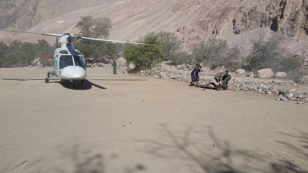Gracias a una rápida acción de Pref. Aerea GOPE se rescato a peregrino que sufrio preinfarto en umagata festividad de la virgen de las peñas