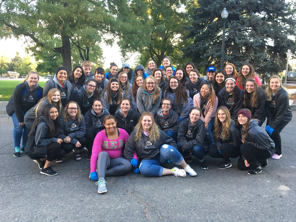 asa_unco's tweet photo. Always a fun Sunday when we can wake up early with our sisters and support Girls On The Run at Hot Chocolate Run! #DOTdays @asaHQ https://t.co/q3mVV2NGLX