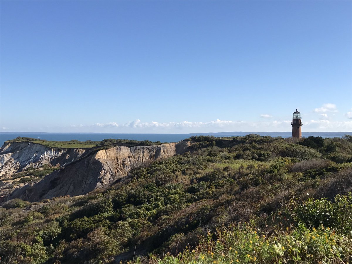 LaurenBurm's tweet image. Looking forward to  the Gay Head 10K and #RunForTheLight #offshorewind