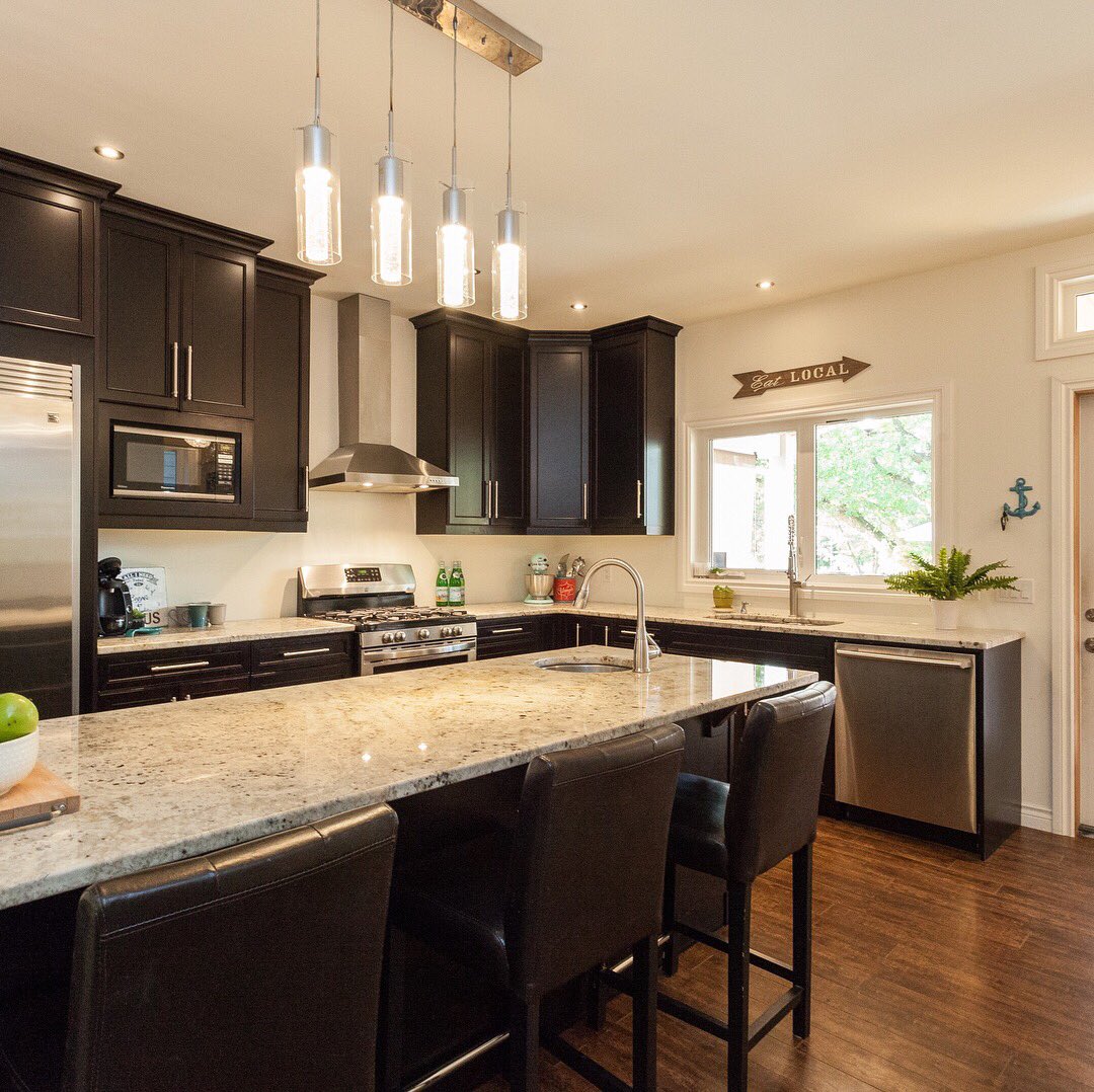 Open house today!! 240 Aberdeen street SE2-4pm #remaxsells #openhouse #newhomeinestablishedneighbourhood #househearthome
