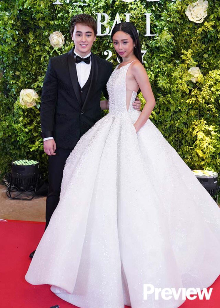 EJBxLouiseRain's tweet photo. Maymay Entrata, Belle of the Ball this year according to Preview Mag MAYWARD GlamTeam SALAMAT https://t.co/Md2wUXpp2E