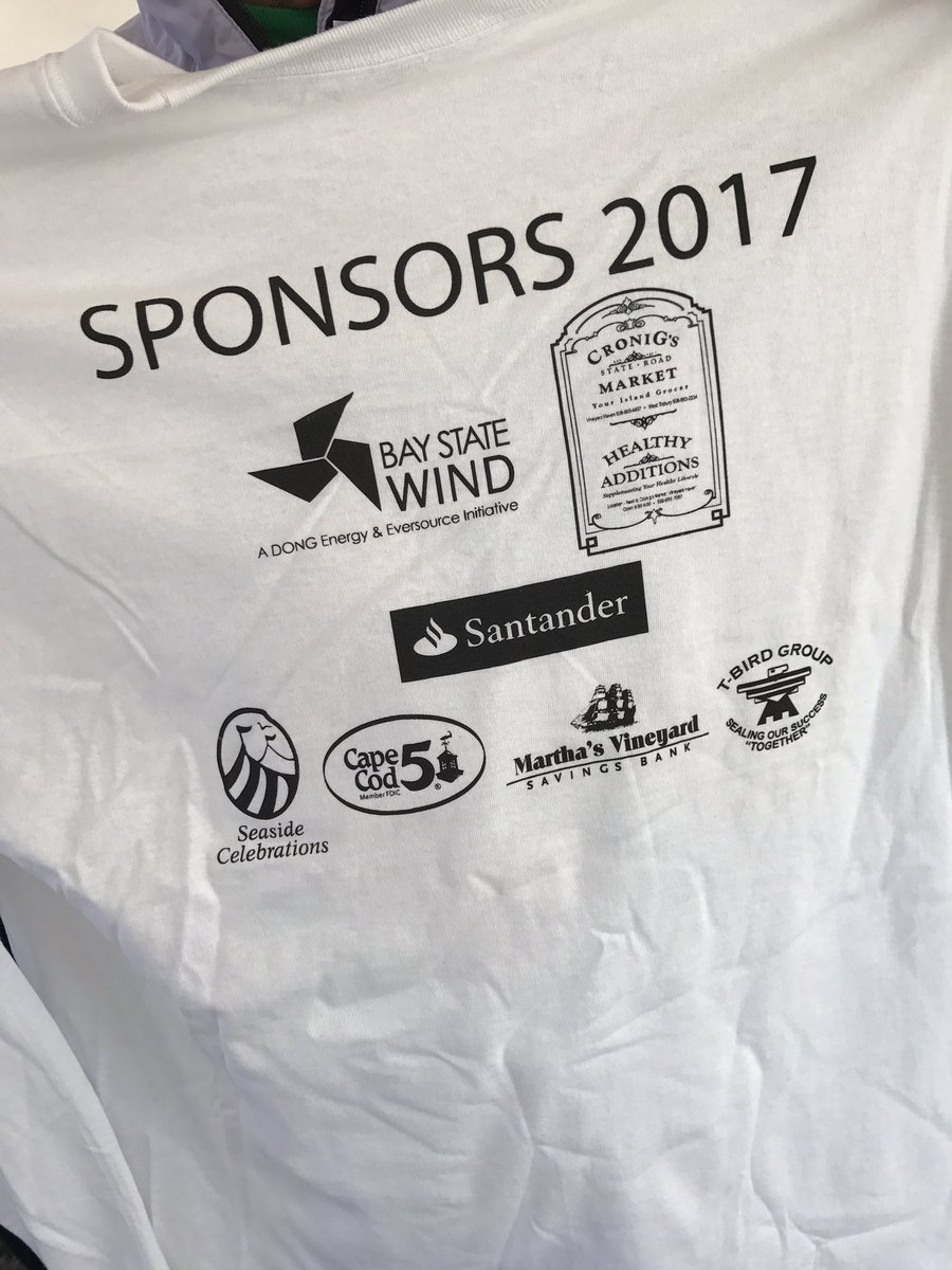 LaurenBurm's tweet image. Gay Head 10K and #RunForTheLight. Proud to support the local community on Martha&apos;s Vineyard!
