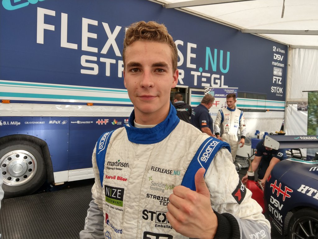 TeamFlexlease's tweet photo. Max kører et fantastisk løb og slutter 7. https://t.co/JLfFbWtAml