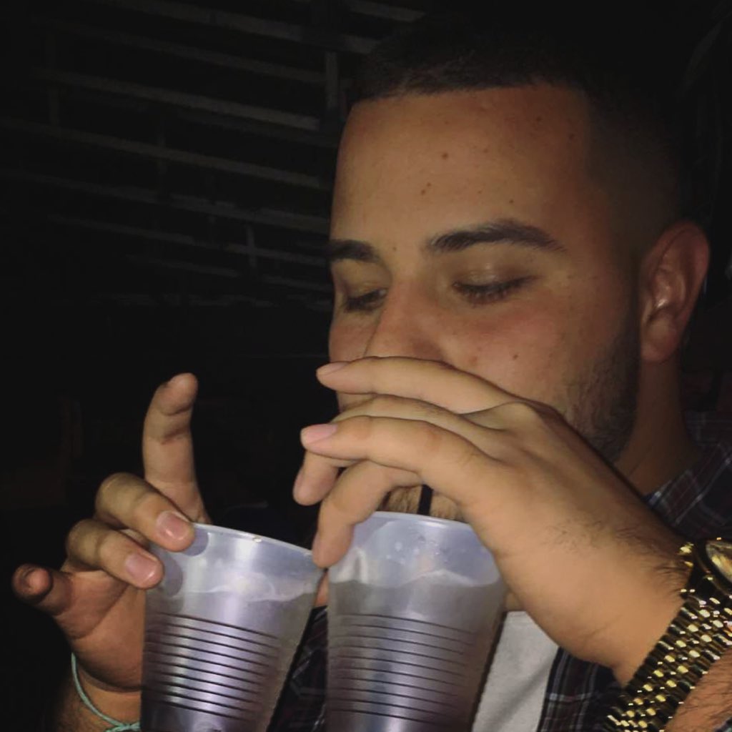 djcamilotoro's tweet photo. #NewProfilePic #21 #aintoverit #smd https://t.co/XaQNW4k1mx