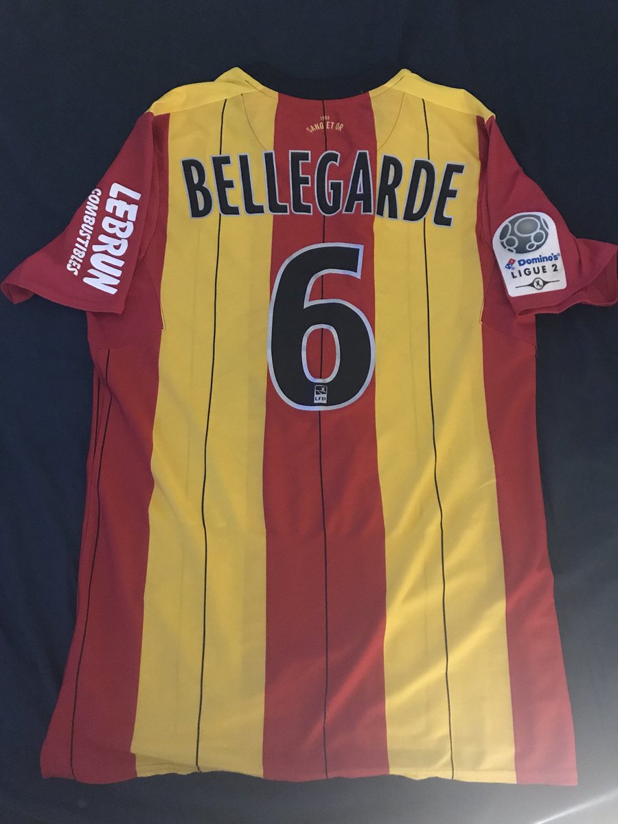 Bellegarde_Jr's tweet photo. RT + FOLLOW @Bellegarde_Jr pour tenter de gagner mon maillot! 🤙🏾😜

Tirage au sort mercredi, bonne chance! #JRB6 https://t.co/nN9KAta5m5
