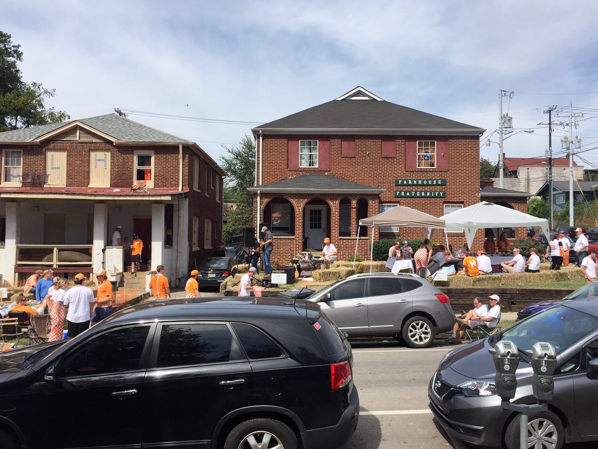 Thanks to everyone that came out to Pig Roast 2017. We had a blast &amp; how you did too. See you next year!