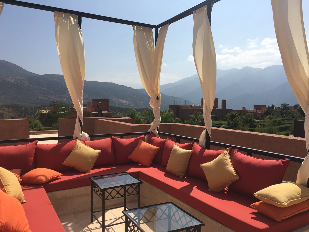 zach_dovey's tweet photo. As you stare down the barrel of a UK Winter, think of sunny weekend breaks @LAmandierHotel in the High Atlas Mountains #Sunshine #Hiking https://t.co/ncrWsFCX4F