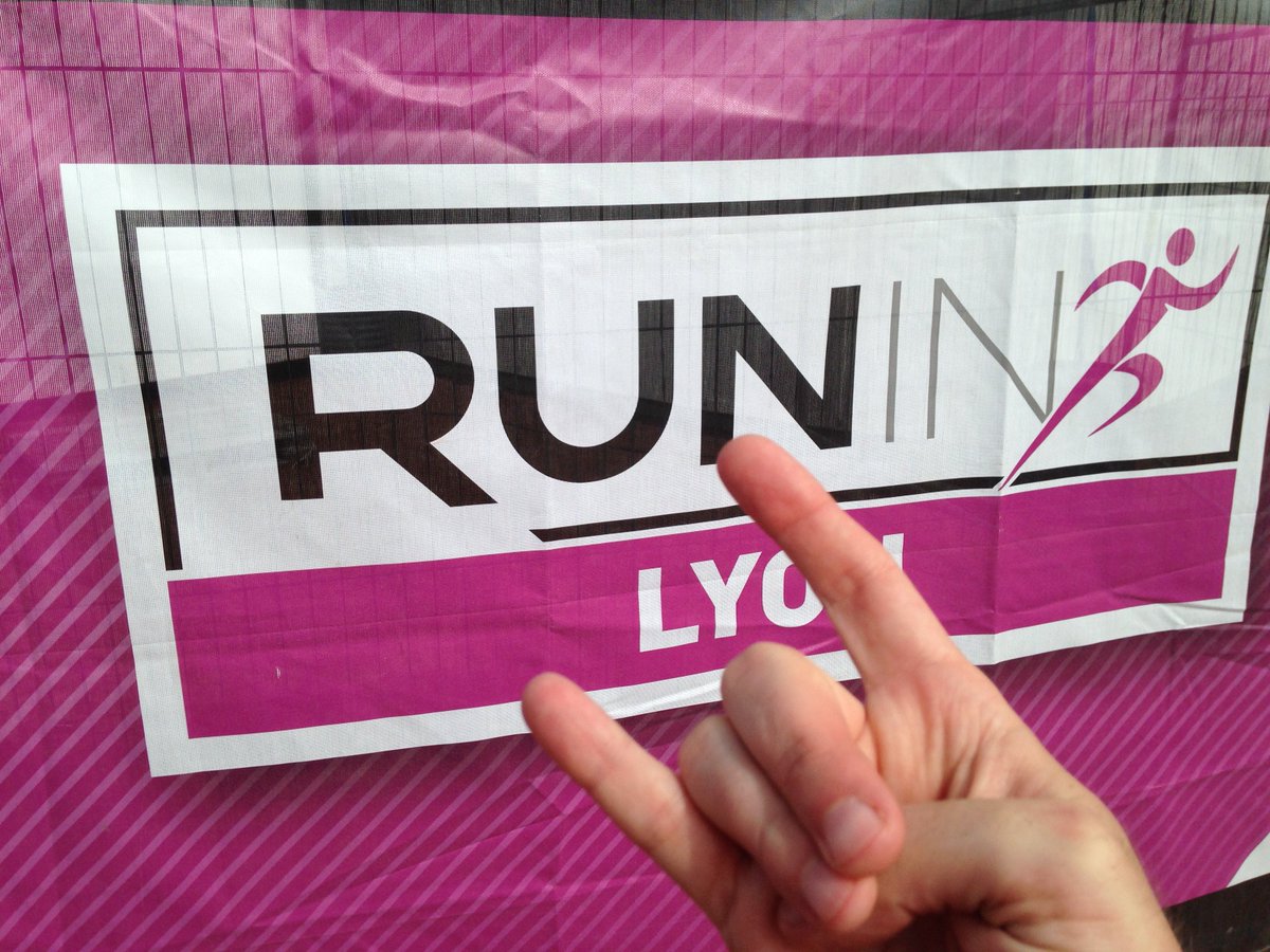 flemouel's tweet photo. Mouv’INSA at @RunInLyon ! My half-marathon status: Finisher ! #Hard #NeverWalk #NeverStop #StrongSpirit @insadelyon https://t.co/OSxpNyHMlT