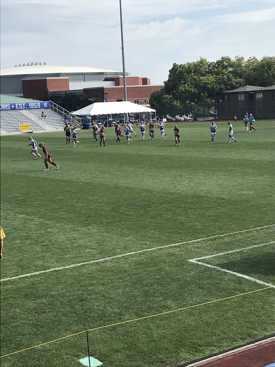 mannion_mpj's tweet photo. Things are getting tense on the field. SLU is still up 2-0 #mpj2017 https://t.co/6nsYev1cCc