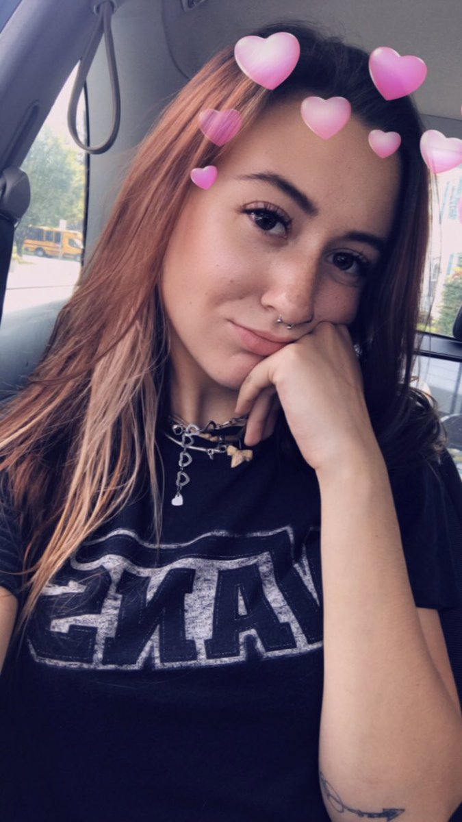 danaloyal_'s tweet photo. gonna smack the next person to tell me βbut u donβt look gayβ #gaysoftwit #rainbowtwitter #LGBTtrain #itsthelgbt #spookygays #gayafforjuli https://t.co/6iNM7zAHQt