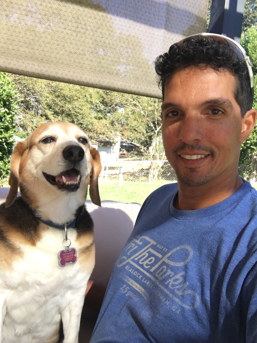 EC_CoachDan's tweet photo. Sunday Funday with my girl before work #Oasis https://t.co/DtbH5jUQKQ