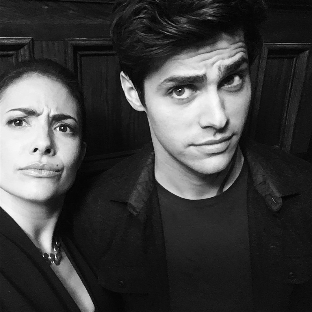 vanesap7_bts's tweet image. a Happy birthday from @NicolaNCD to @MatthewDaddario #Lightwoods #Shadowhunters