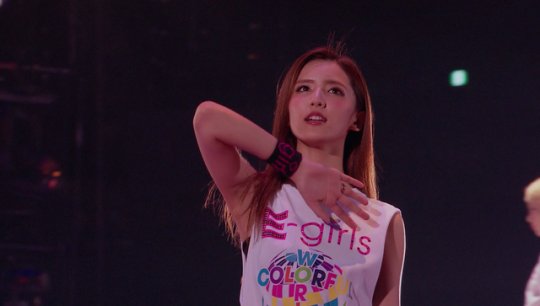 chungmah's tweet photo. where you at girl #shuuka #flower https://t.co/PCXp2y3HRE